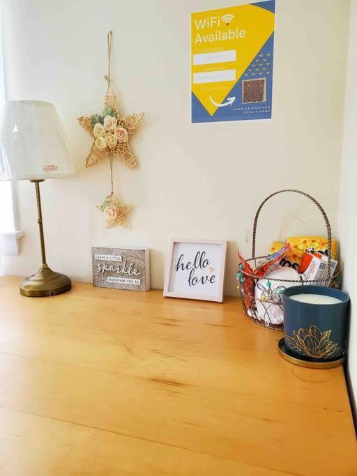 5 Star Room/Close To Town Center And Everything/5 Min Walk Metro Rockville Zewnętrze zdjęcie